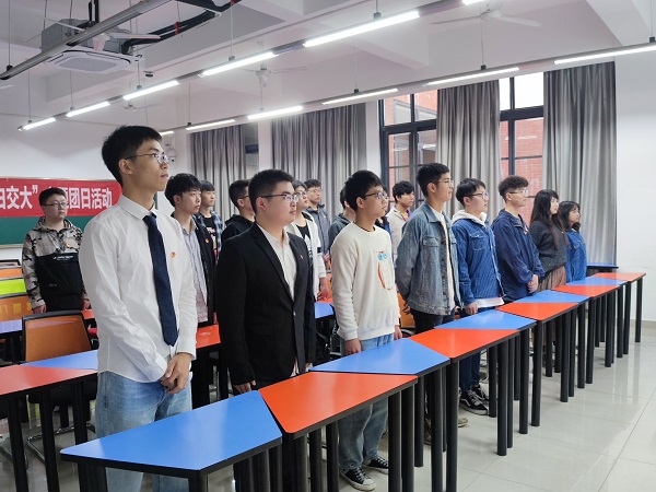 1603956346709039560.jpg 土木工程2018级18班团支部“青春告白交大”主题团日活动2.jpg